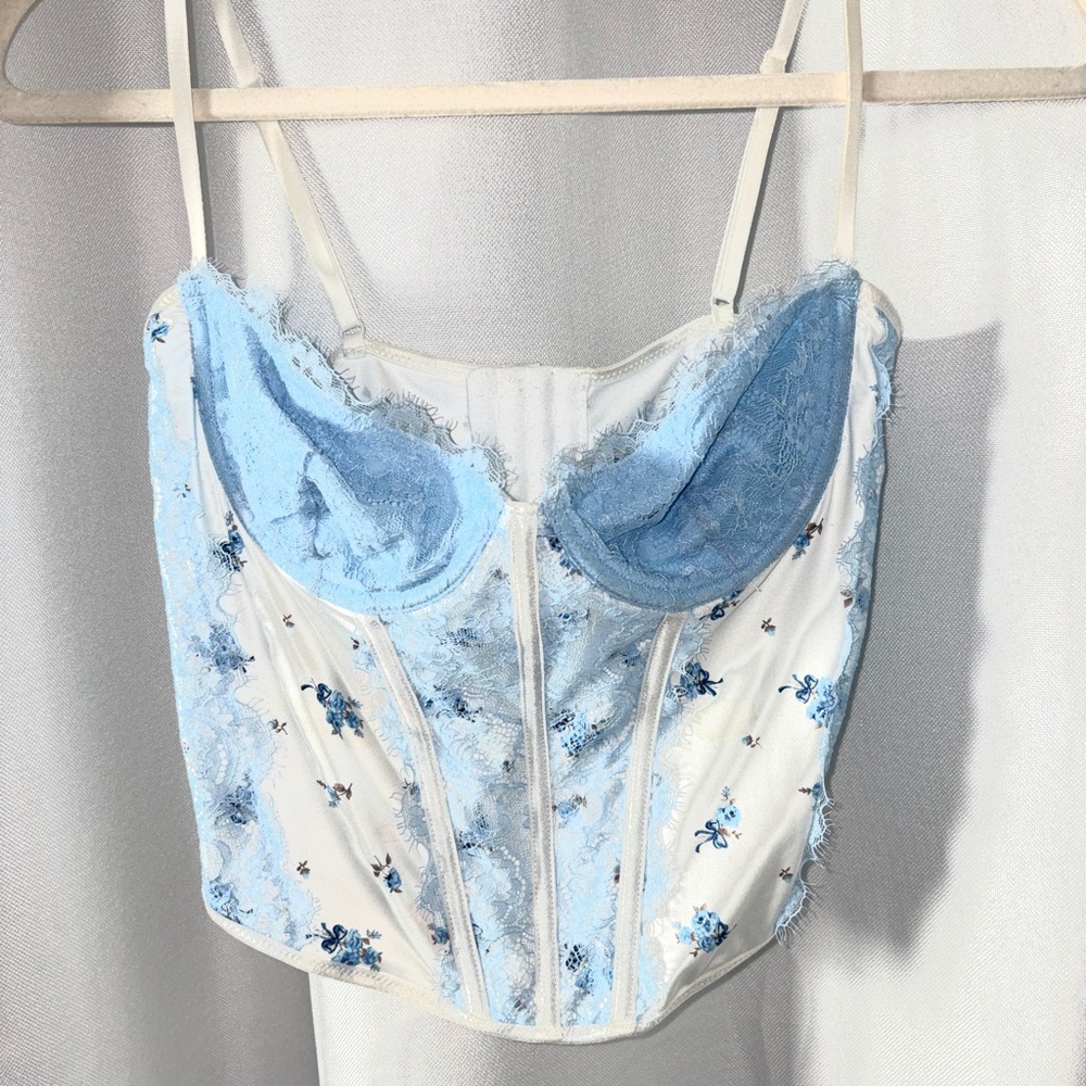 SHEIN Floral Lace Camisole in Blue and White